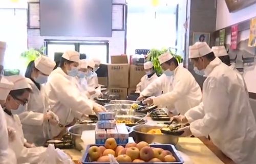 武漢按下重啟鍵 食品企業與餐飲業經濟活力逐步恢復，歌舞活動再添生機